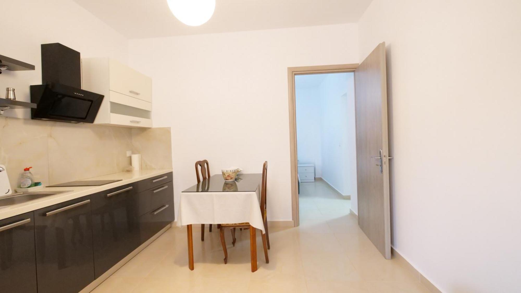Blue Mare Apartments Sarandë Esterno foto