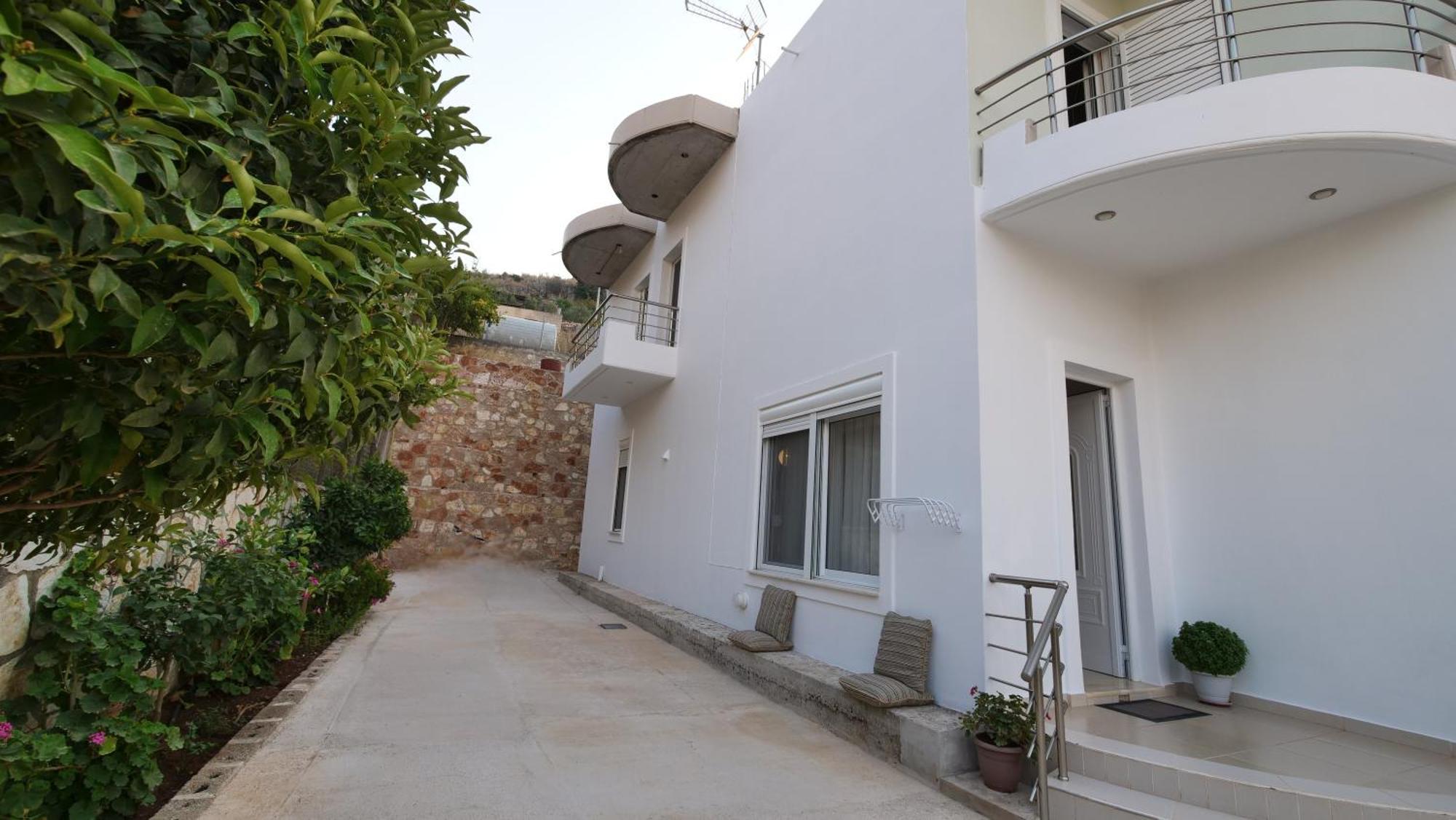 Blue Mare Apartments Sarandë Esterno foto