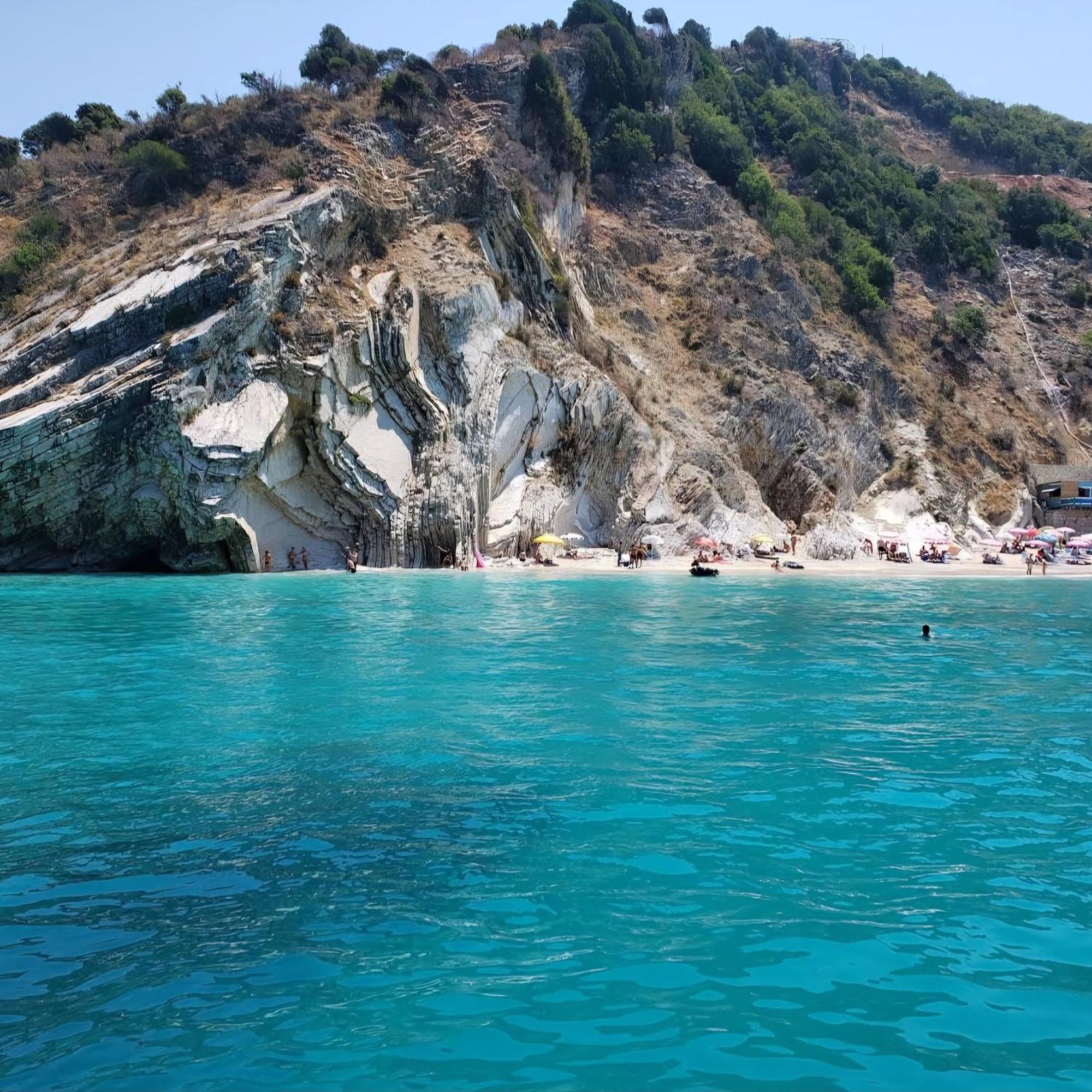 Blue Mare Apartments Sarandë Esterno foto