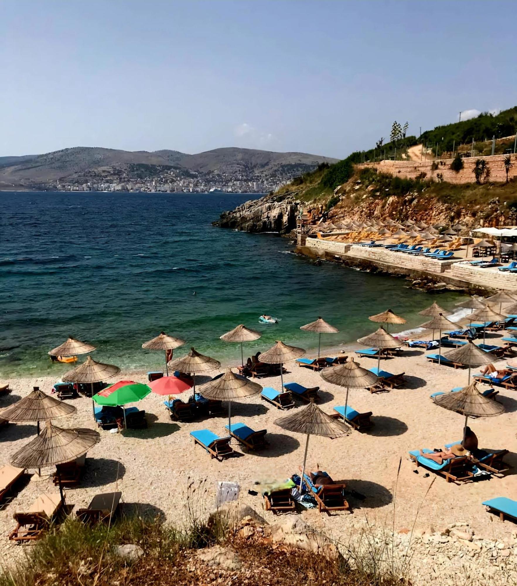 Blue Mare Apartments Sarandë Esterno foto