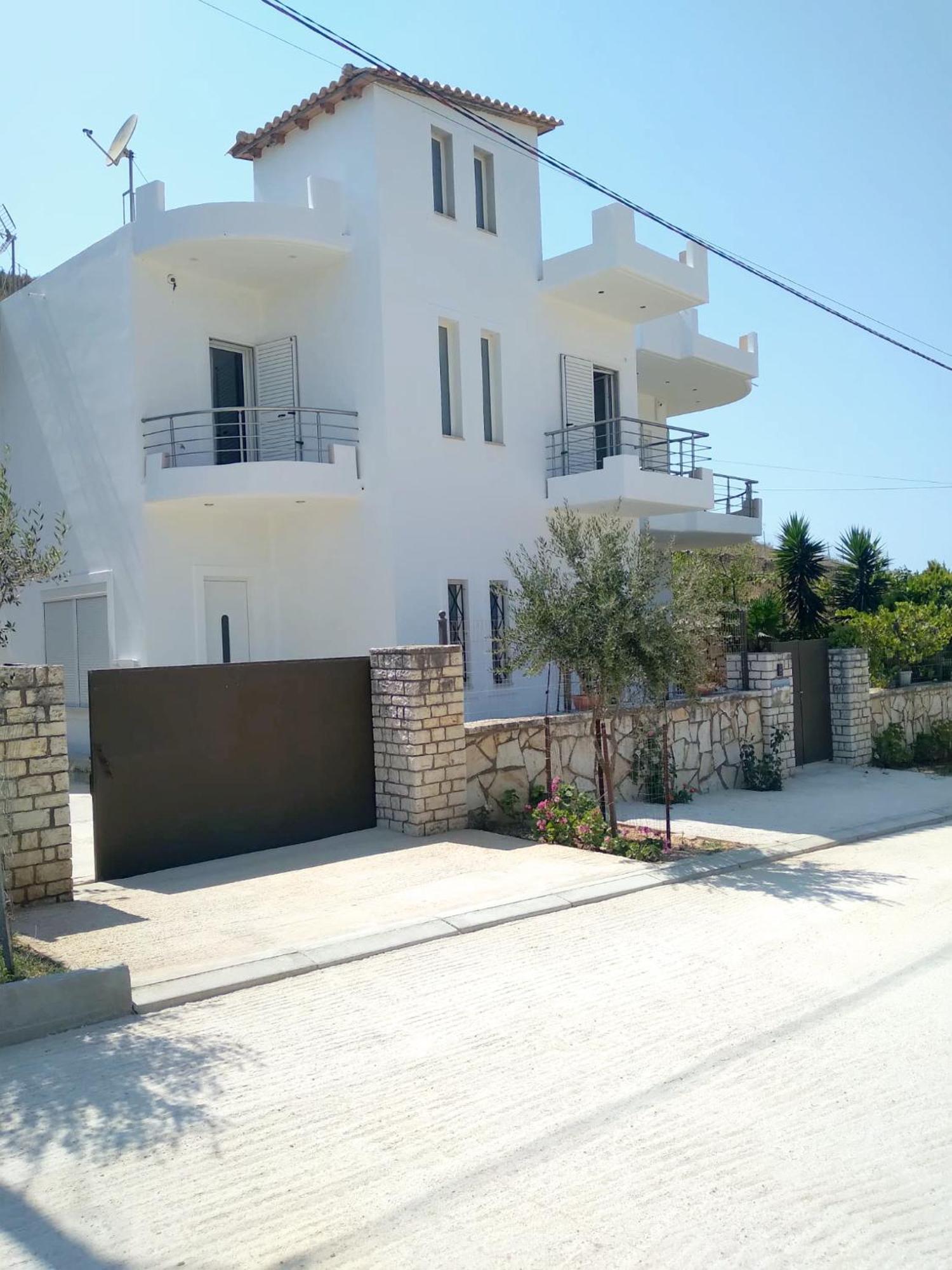Blue Mare Apartments Sarandë Esterno foto