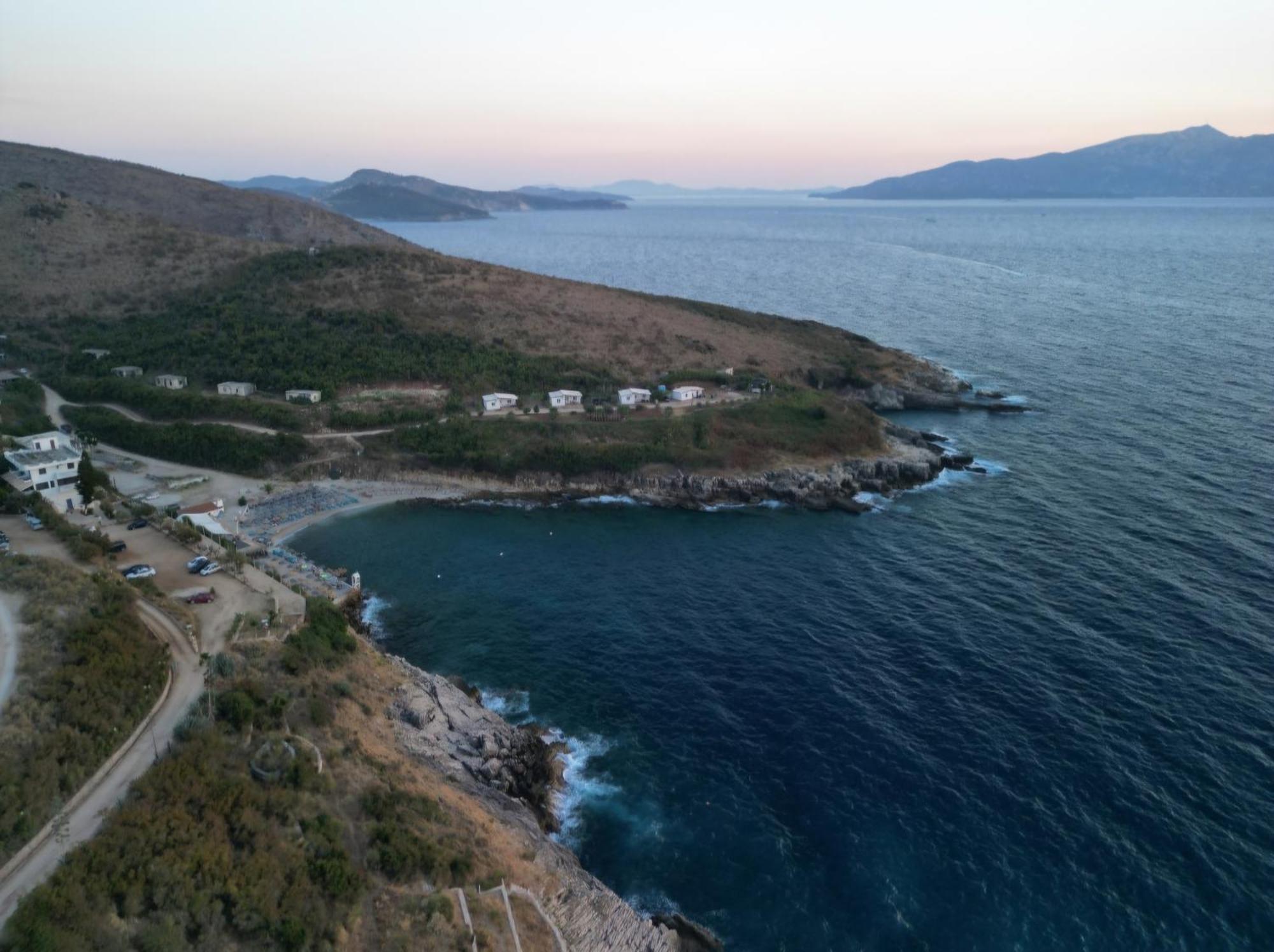 Blue Mare Apartments Sarandë Esterno foto